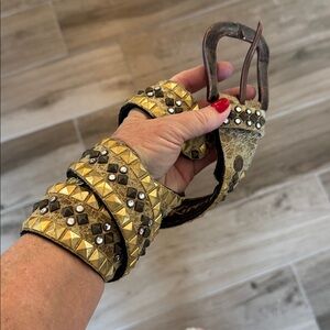 Kippy's 34 studded leather belt